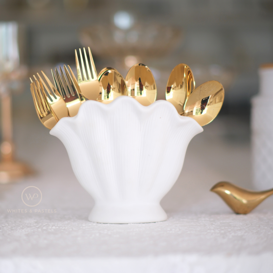 White Shell Cutlery Holder – Matte Ceramic Utensil Stand