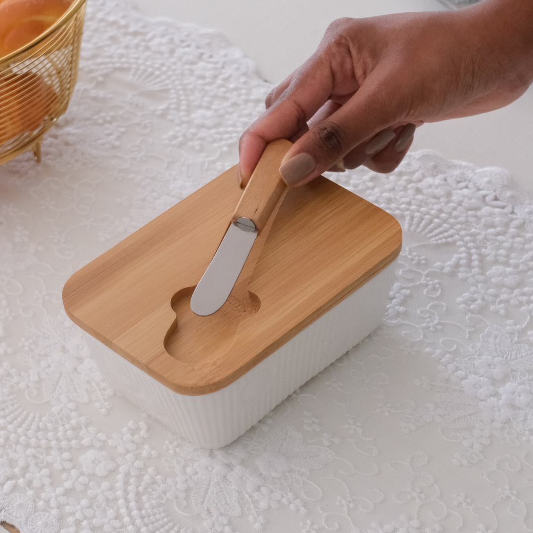 Ceramic Butter Dish with Wooden Lid & Knife | White