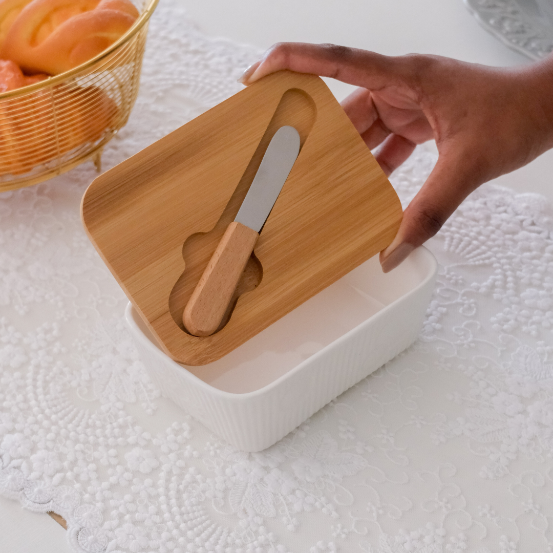 Ceramic Butter Dish with Wooden Lid & Knife | White