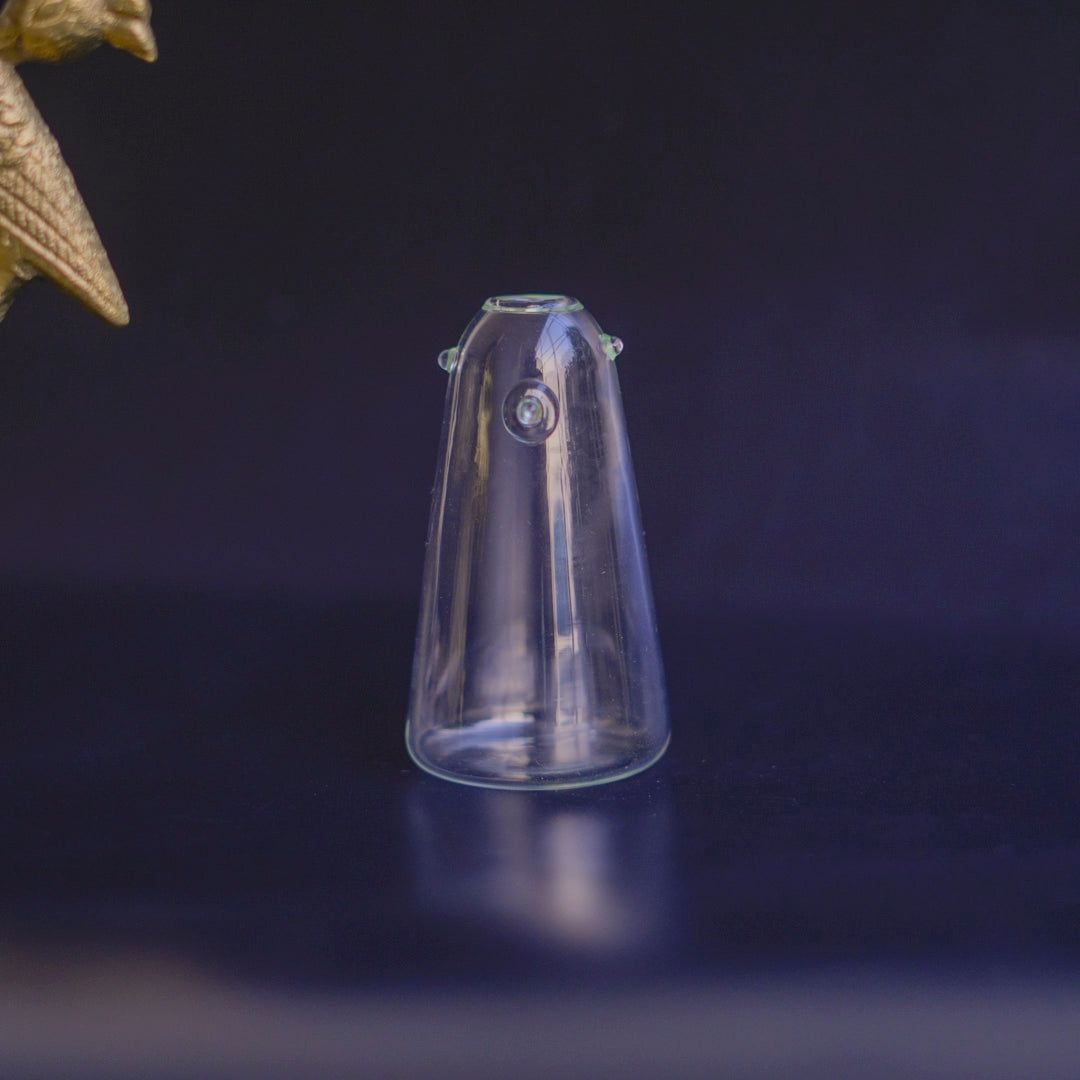 Premium borosilicate glass decor accessory