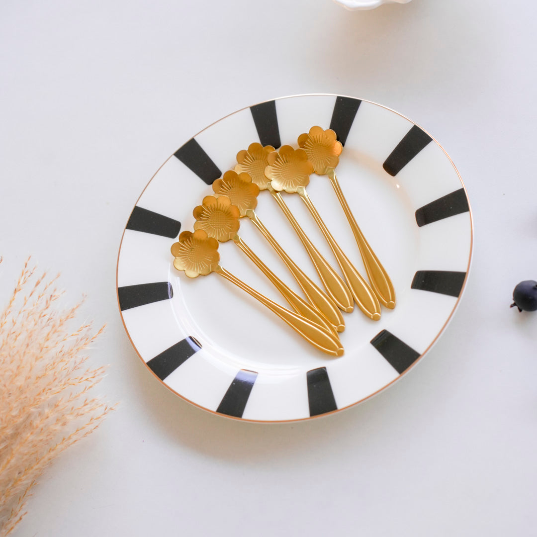 chrysanthemum gold dessert spoons set