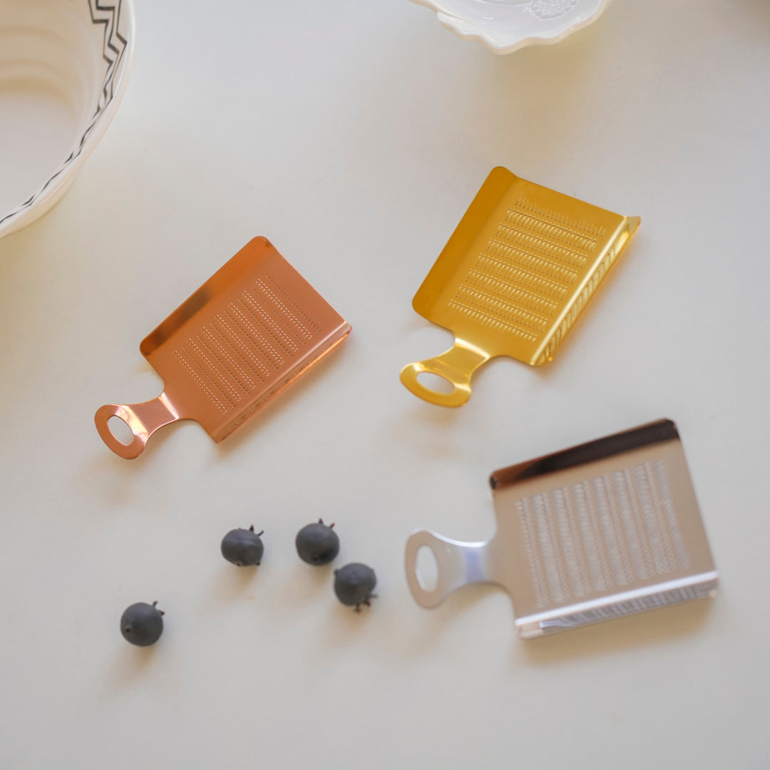 silver,gold and rose gold options available