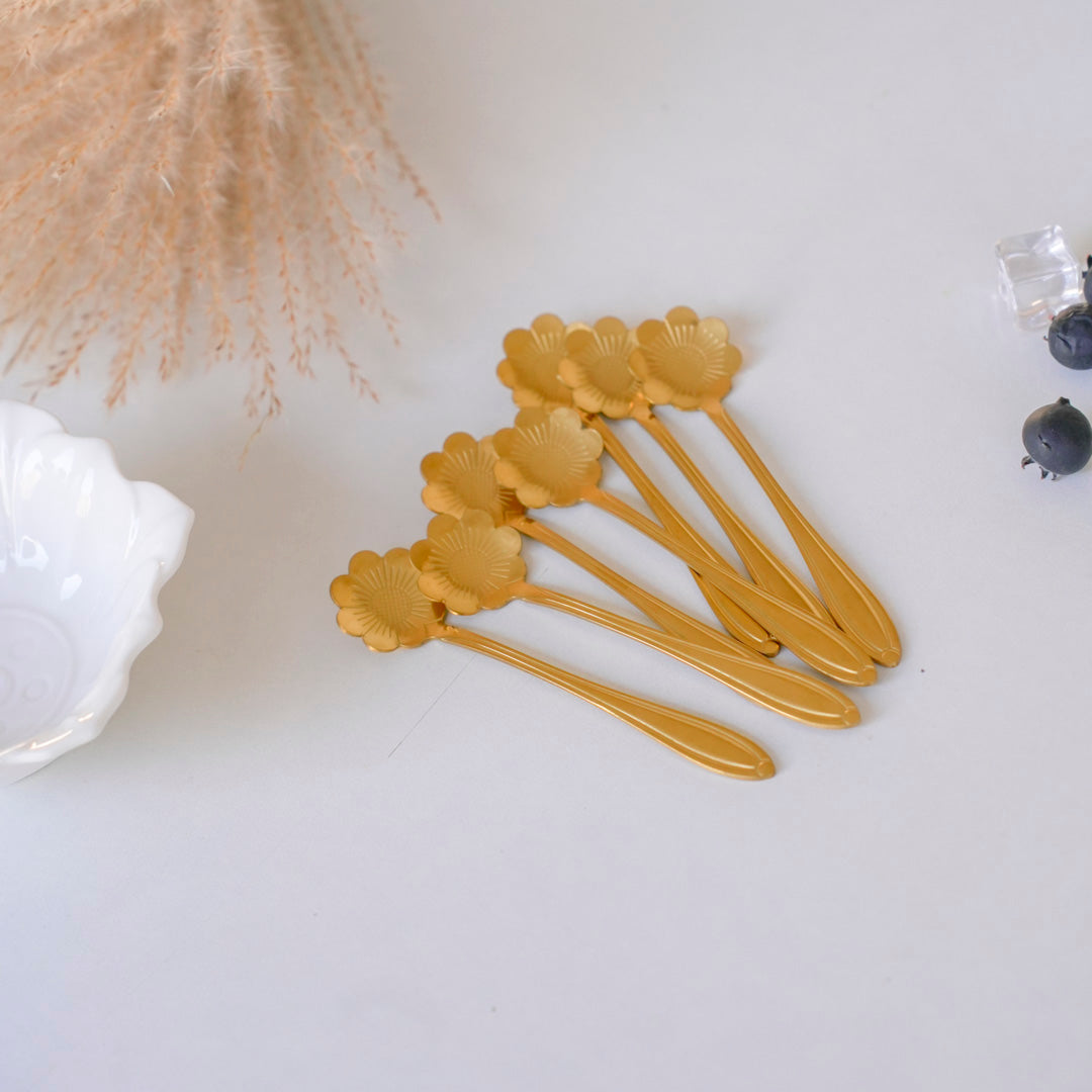 premium gold cutlery for modern dining