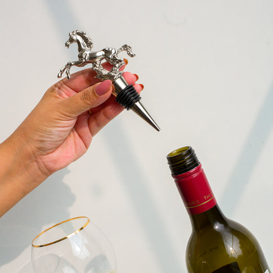 Airtight Silicone Wine Stopper with Horse Design