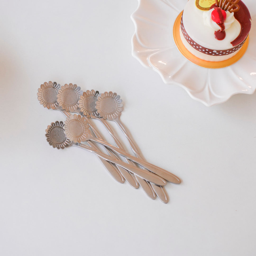 Premium silver dessert spoons for tea and coffee