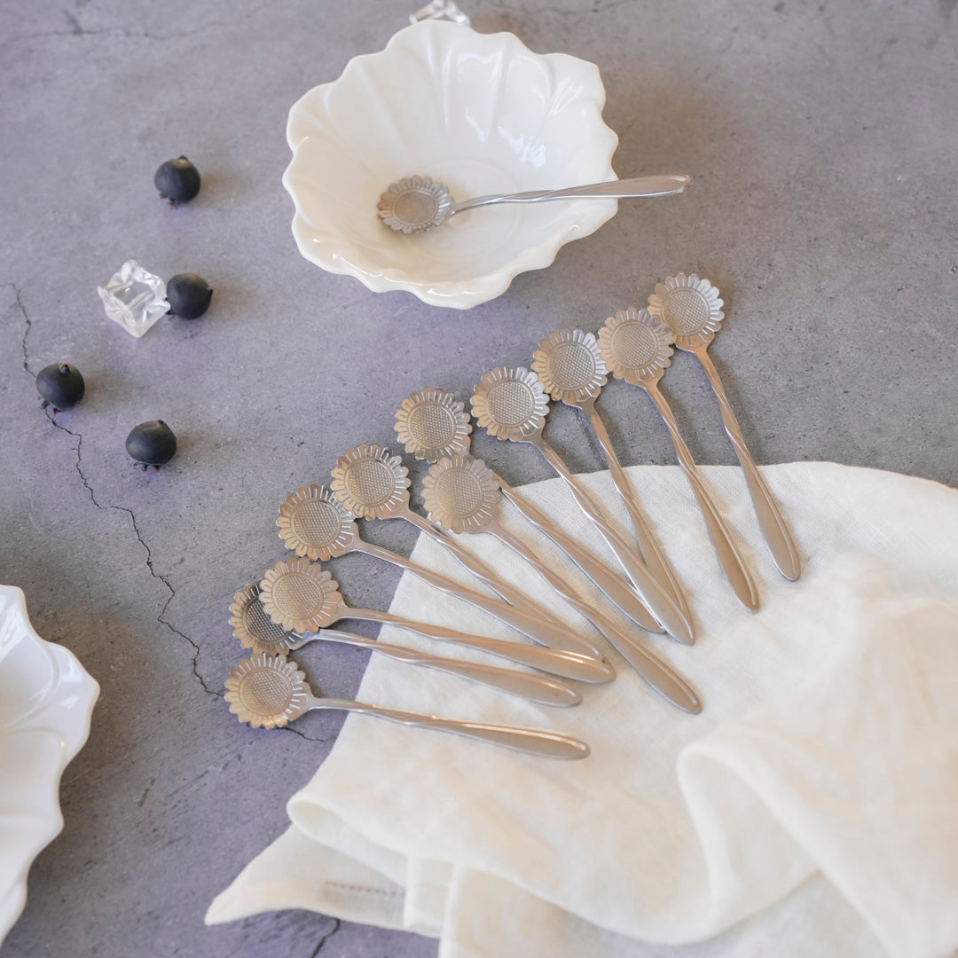 Stainless steel sunflower tea spoons for desserts