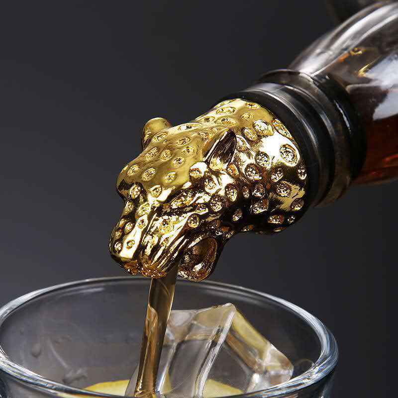 Leopard Wine Pourer cum Aerator - Gold