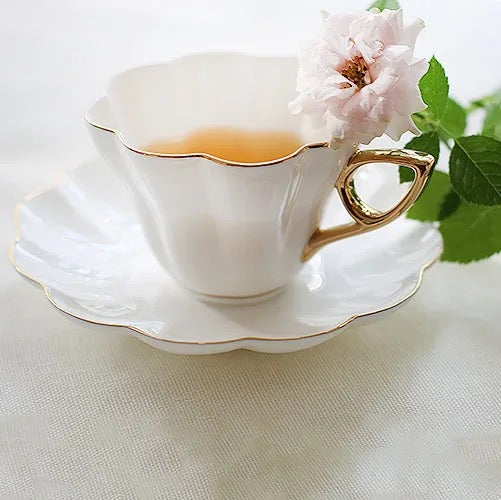 Flower White and Gold Tea Cup and Saucer Set - High-Quality Porcelain